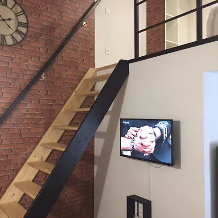 Loft Stories Apartment *