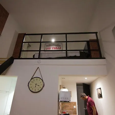 Loft Stories Apartment Baix